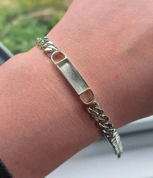 Unisex Bezel Curb Chain Silver Bracelet